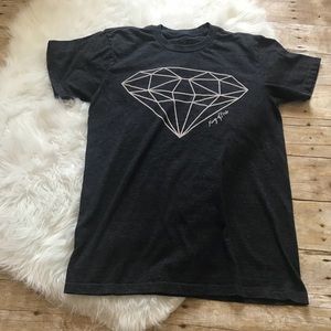 Ring of Fire Diamond graphic tee